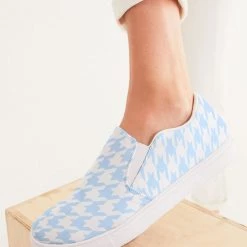 Harlow & Lloyd Pale Blue Large Houndstooth Women's Slip-On Canvas Shoe Shoes 13 Harlow & Lloyd Pale Blue Large Houndstooth Women's Slip-On Canvas Shoe Shoes