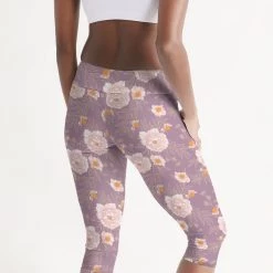 Harlow & Lloyd Orange Peonies Floral Rose Women's Mid-Rise Capri Leggings Pants & Joggers