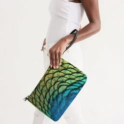 Harlow & Lloyd Vivid Peacock Daily Zip Pouch