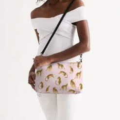 Harlow & Lloyd Pink Leopards Daily Zip Pouch Bags 8 Harlow & Lloyd Pink Leopards Daily Zip Pouch Bags