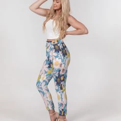 Harlow & Lloyd Blue Frisky Floral Women's Belted Tapered Pants Pants & Joggers