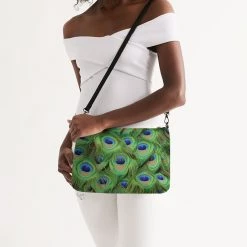 Harlow & Lloyd Stunning Peacock Feathers Daily Zip Pouch 8 Harlow & Lloyd Stunning Peacock Feathers Daily Zip Pouch