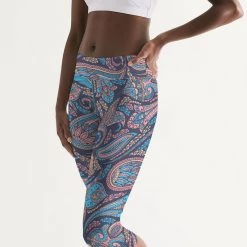 Harlow & Lloyd Perfect Paisley Women's Mid-Rise Capri Leggings 10 Harlow & Lloyd Perfect Paisley Women's Mid-Rise Capri Leggings