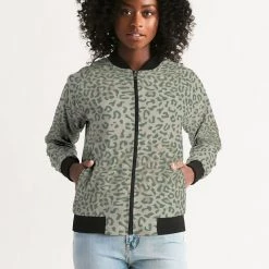 Harlow & Lloyd Jackets Soldier Camo Women's Bomber Jacket