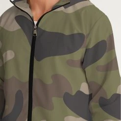 Harlow & Lloyd Woodland Camo Men's Windbreaker Jacket Jackets